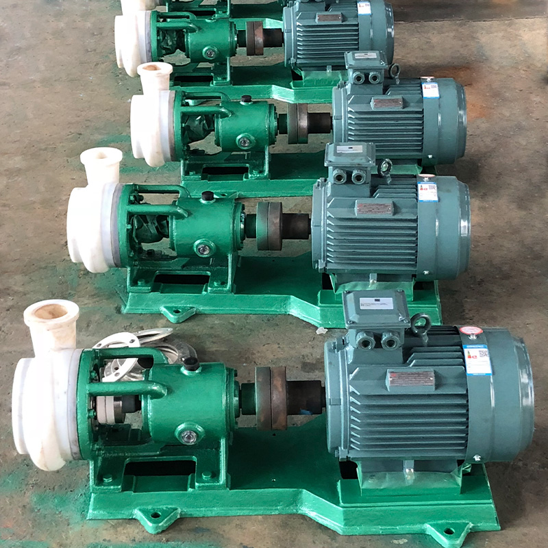 FSB -fluoroplastinen pumppu